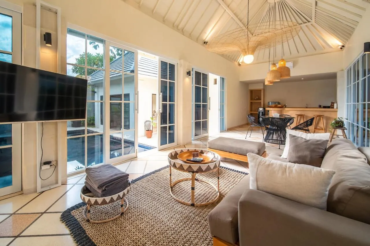 Villa Panchajanya - Seminyak  Σεμινιάκ